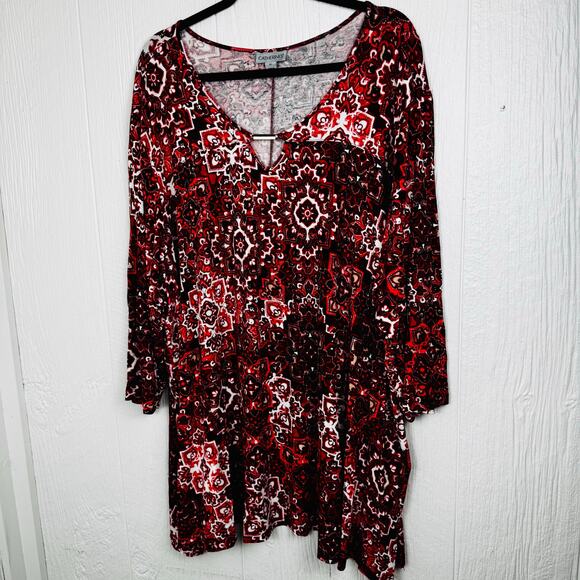 Women's Red Patterned Top - Picture 9 of 9